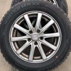 スタッドレスバリ山215/60/16