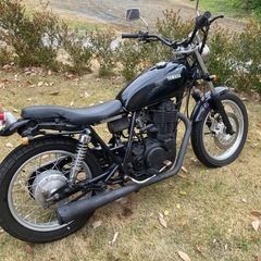 ヤマハ　SR400の画像