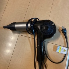 ヘアドライヤー