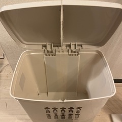 ゴミ箱の画像