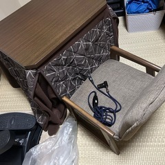 おひとりさま専用こたつ 布団付き
