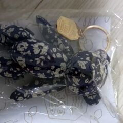 全て新品雑貨　コップ　皿　ぬいぐるみのキーホルダーの画像