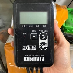 爬虫類向け飼育セット 800×400×400の画像