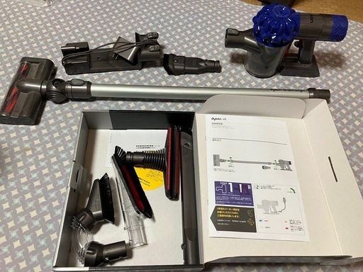 ダイソン　V6 コードレスクリーナー  ジャンク品