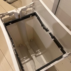 キッチンゴミ箱の画像