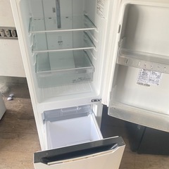 NO 797🌈福岡市内配送設置無料✨🌈 ハイセンス 冷蔵庫 幅48cm 150L パールホワイト HR-D15C 2ドア 右開き 自動霜取り コンパクトの画像