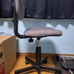 オフィスチェアの画像