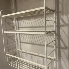 食器ラックの画像