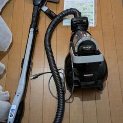【無料】10年使用の掃除機（フィルター交換済み・明大前駅近くで受け渡し可能）の画像