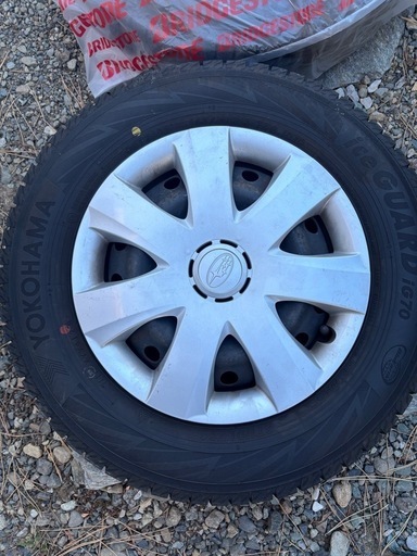 ⭐️スタッドレスタイヤ アイスガード7 ホイール付き 145/80R13⭐️