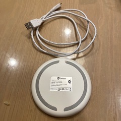 ワイヤレス充電器(コード付き)の画像