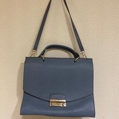 FURLA バッグの画像