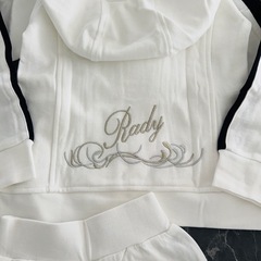 新品 ちびRady サイドラインセットアップ ハーフパンツ 背中ロゴ 110cmの画像