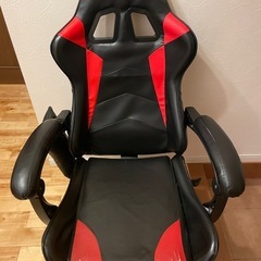 ゲーミングチェアの画像