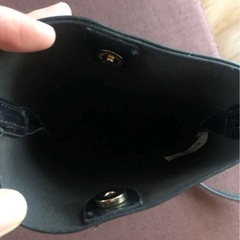 🌸500円商品✖️3つで1000円❗️フリンジショルダーバック 斜めがけサコッシュ大人おしゃれ黒の画像