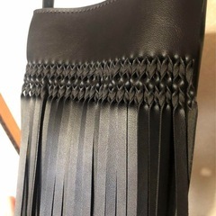 🌸500円商品✖️3つで1000円❗️フリンジショルダーバック 斜めがけサコッシュ大人おしゃれ黒の画像