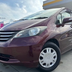 7人乗り‼️月々1万円〜分割払い可❗️車検2年付き！大人気☆HONDA フリード☆HDDナビ付き☆走行中DVD見れます☆便利なバックカメラ付き☆ETC付き☆両側電動スライドドア付き☆ドライブレコーダー付きのフル装備☆‼️の画像