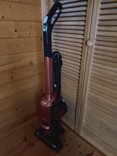 SHARP サイクロン 掃除機 かっこいい 使いやすい 家電