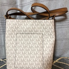 お早めに❗️美品　マイケルコース　ショルダーバッグの画像