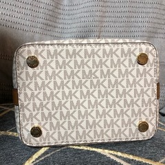 お早めに❗️美品　マイケルコース　ショルダーバッグの画像