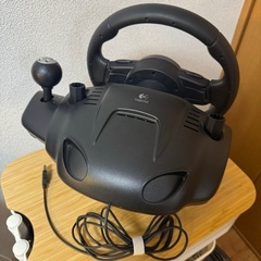 Driving Force GT コントローラー Logicoolの画像