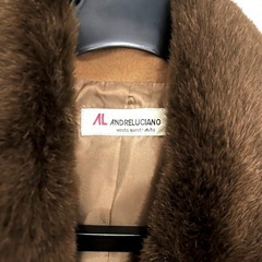 ANDRELUCIANO コートの画像