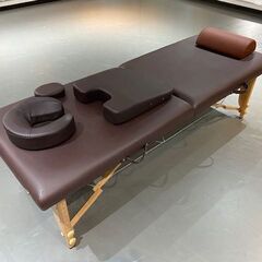 中古折りたたみ整体施術用有孔マッサージベッド