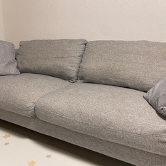 【受付終了】ニトリ　3人掛け布張りソファ