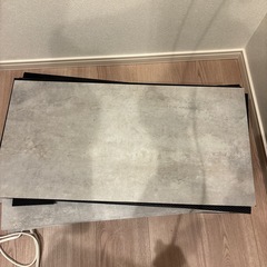 フロアタイルの画像