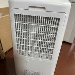 SHARP CV-P120-W衣類除湿乾燥機✖️1台の画像
