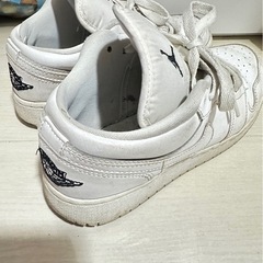 NIKEエア・ジョーダンローの画像