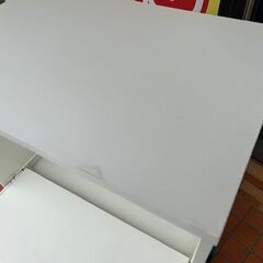 ■食器棚　白の画像
