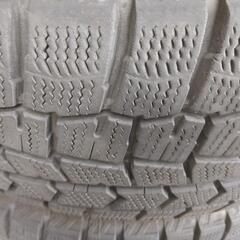 タイヤ代工賃全部込み! 195/65R15 ダンロップWM02 中古スダッレスタイヤ4本セット!の画像