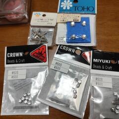 手芸パーツまとめ売り　スイーツデコ　ビーズアクセ金具などの画像