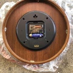 掛け時計「針がどちらも曲がってます｣の画像