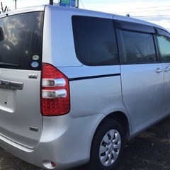 トヨタ NOAH YY 車検2年付けてのコミコミ価格！フルフラットにできる荷物