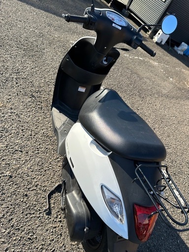 レッツ　　バッテリー新品
