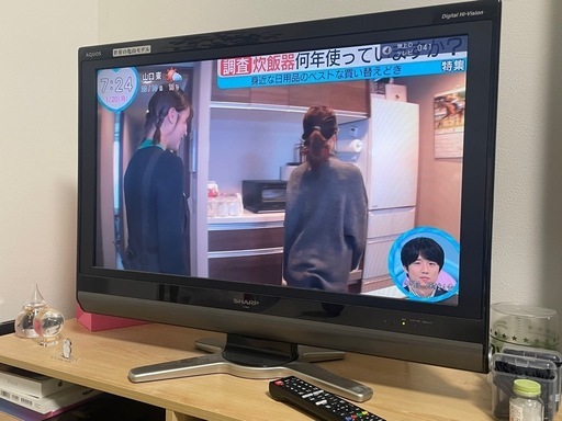 AQUOS 32型テレビ（受け渡し決定）