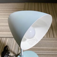 M332  デスクライト ブルー レトロ タッチ式 明るさ３段階の画像