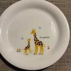 子ども用の食器セットの画像