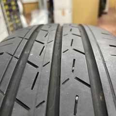 185/60R15 84H YOKOHAMAブルーアース　　の画像