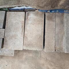 商談中★無料★コンクリートブロックの画像