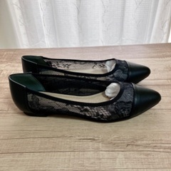 【新品】黒レースパンプス　Sサイズの画像