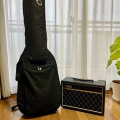 ベースギターの画像