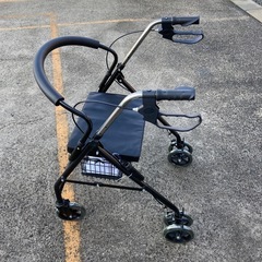 シルバーカー 軽量 折りたたみ可能 新古車の画像