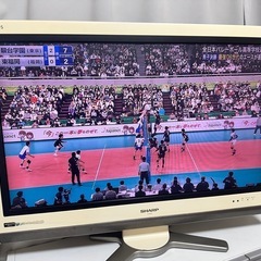 シャープ　アクオス　32型　液晶テレビ