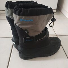 取引中　columbia　子供用スノーブーツ　21cmの画像