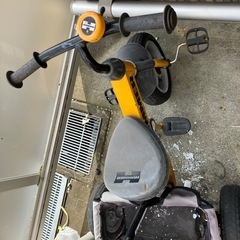 お譲りします。ハマー三輪車の画像