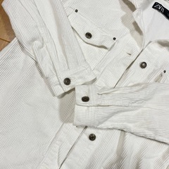 ZARA コーデュロイジャケットの画像