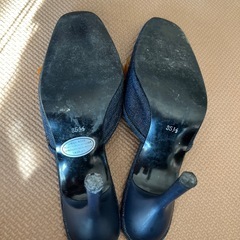 ピンキー&ダイアン　ミュール
の画像